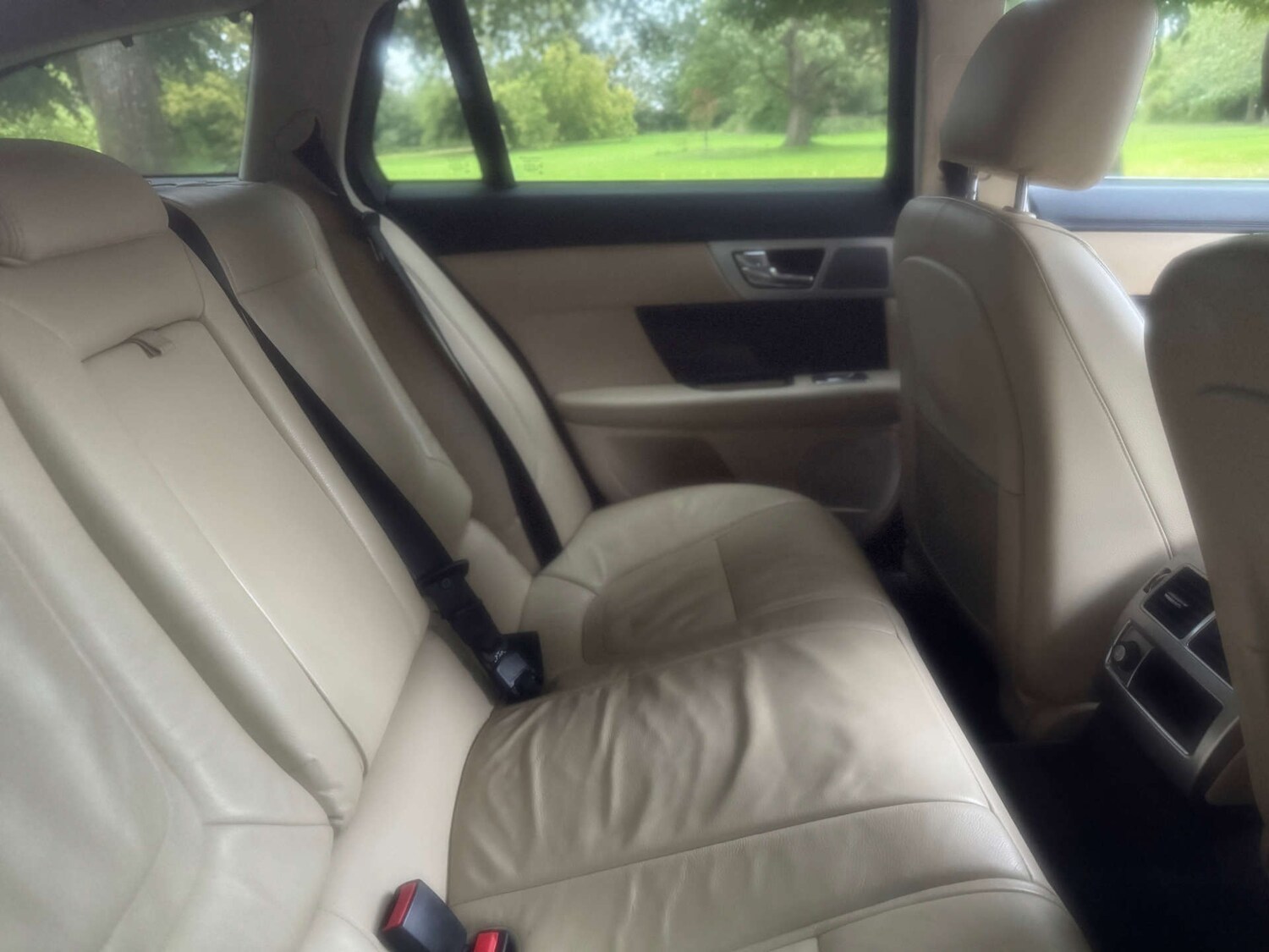 Used Jaguar XF 2015 for sale - 76208696: Photo 68