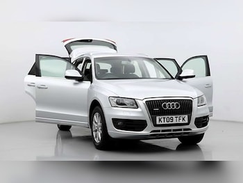 Used Audi Q5 2009 for sale - 76709179: Photo
