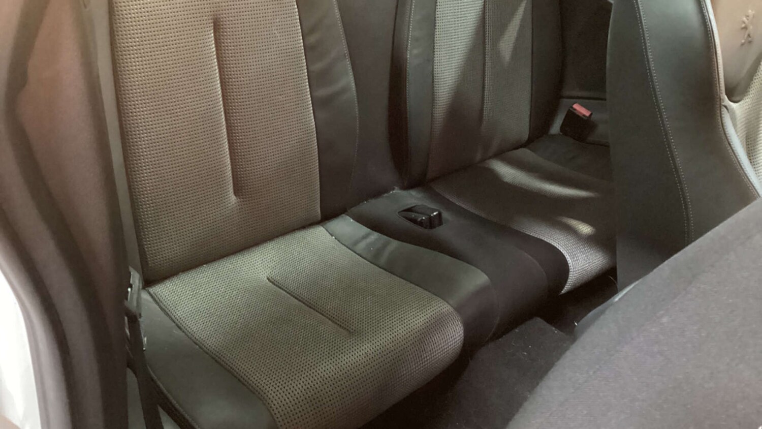 Used Peugeot RCZ 2013 for sale - 77189537: Photo 11