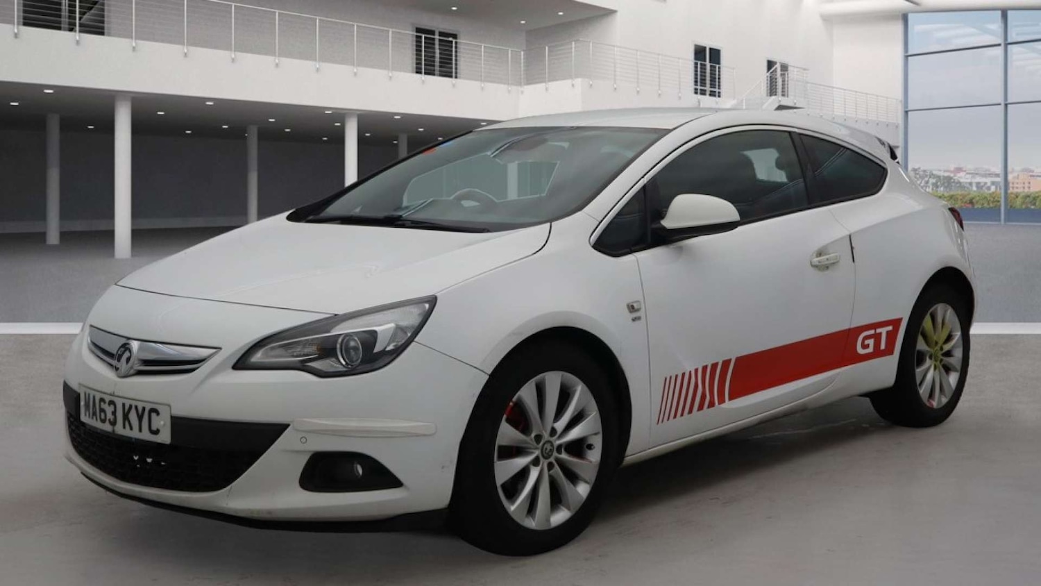 Used Vauxhall Astra GTC 2013 for sale - 76548064: Photo 2