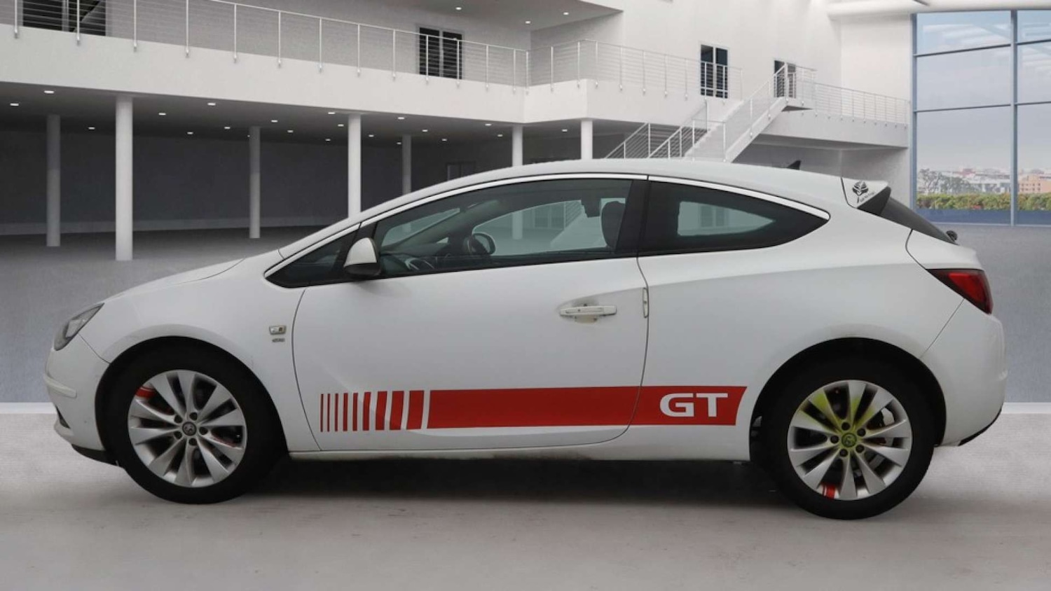 Used Vauxhall Astra GTC 2013 for sale - 76548064: Photo 3