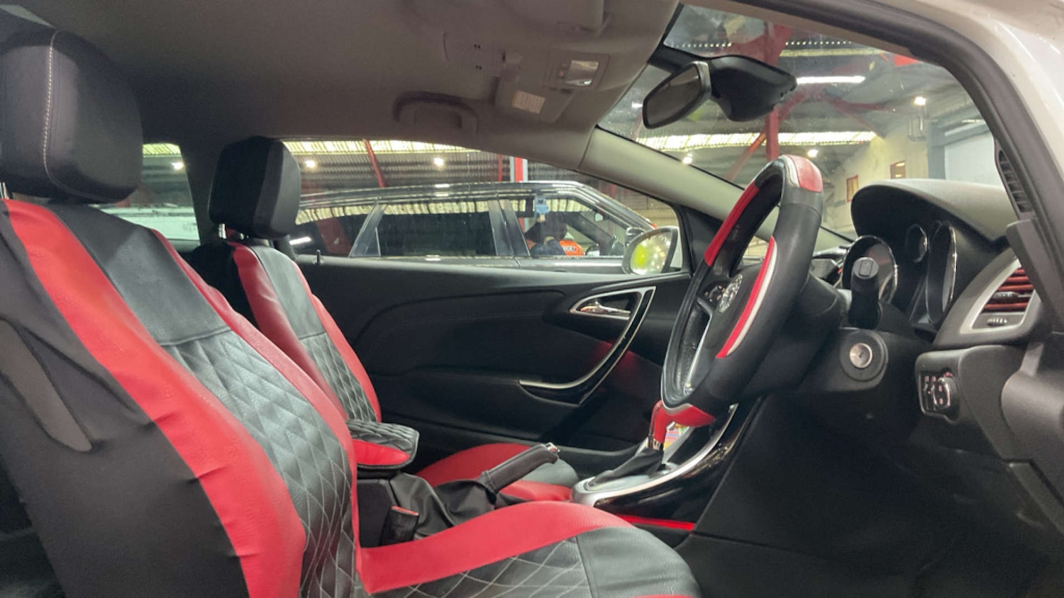 Used Vauxhall Astra GTC 2013 for sale - 76548064: Photo 7