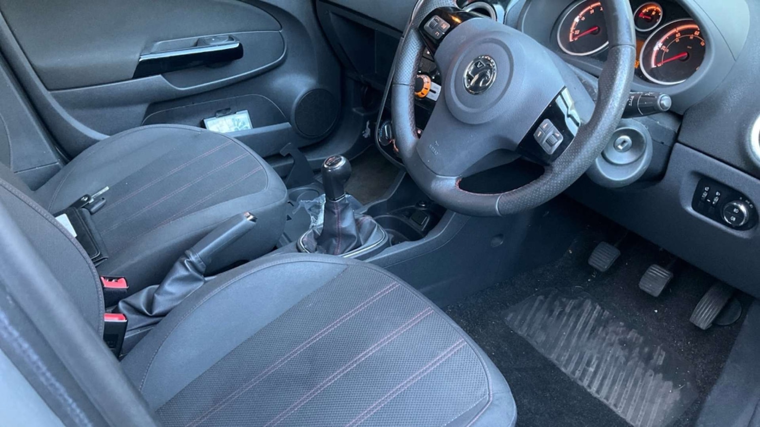 Used Vauxhall Corsa 2012 for sale - 76830132: Photo 6