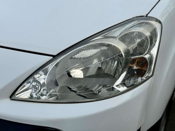 Used Peugeot Partner 2010 for sale - 74480801: Photo 28