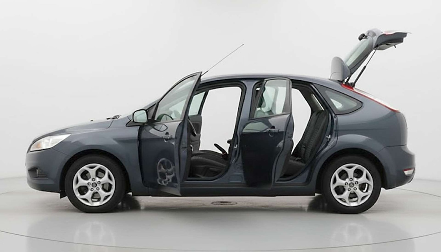 Used Ford Focus 2009 for sale - 76703568: Photo 4