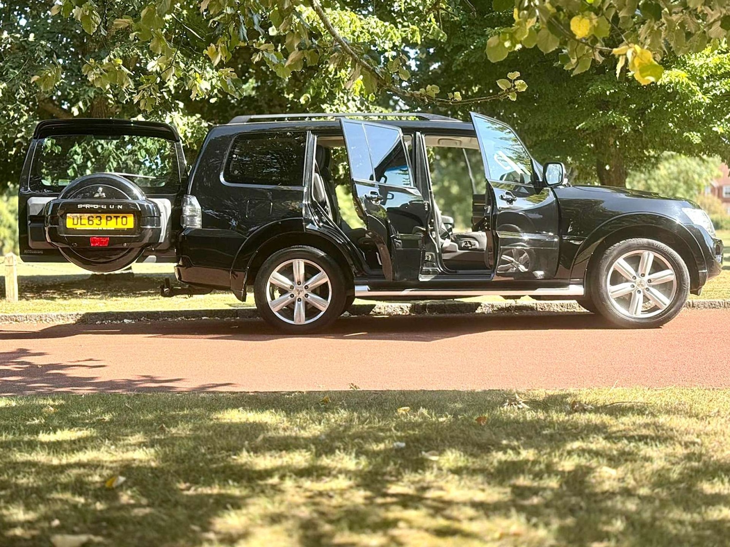 Used Mitsubishi Shogun 2014 for sale - 76601492: Photo 24