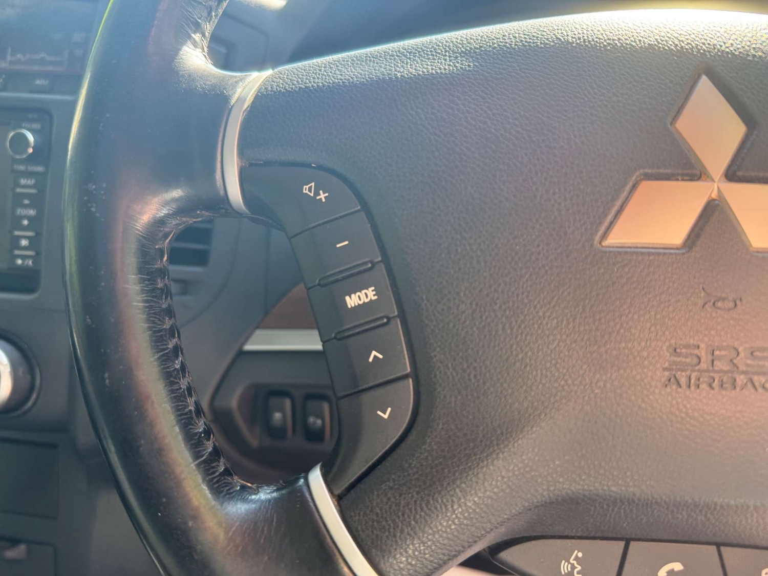 Used Mitsubishi Shogun 2014 for sale - 76601492: Photo 50