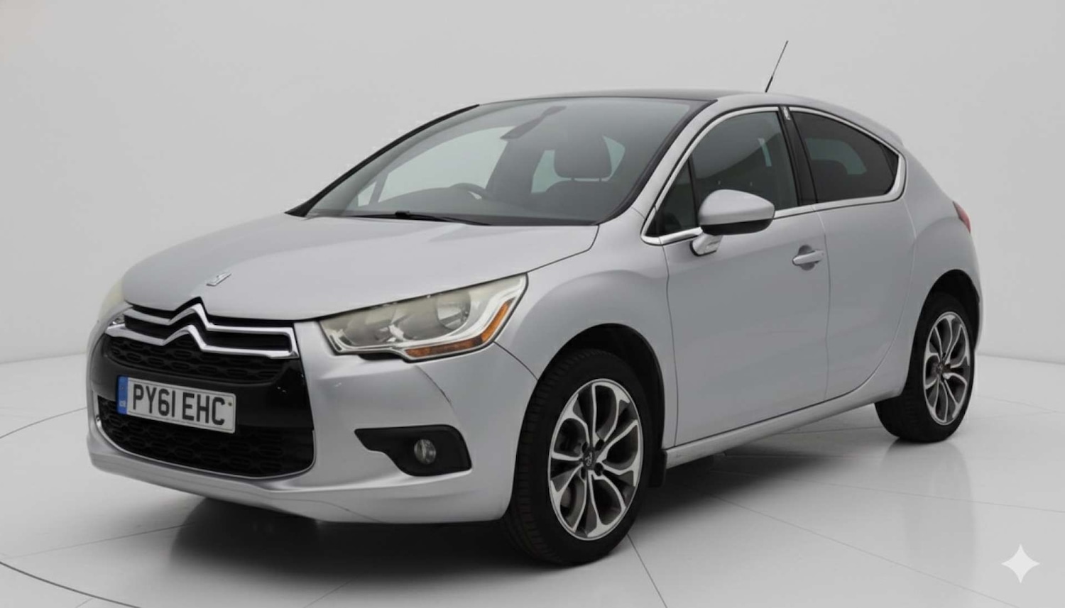 Used Citroen DS4 2011 for sale - 76431129: Photo 2