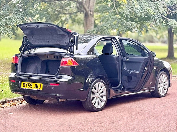Used Mitsubishi Lancer 2009 for sale - 73840954: Photo 26