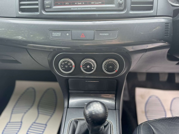 Used Mitsubishi Lancer 2009 for sale - 73840954: Photo 33