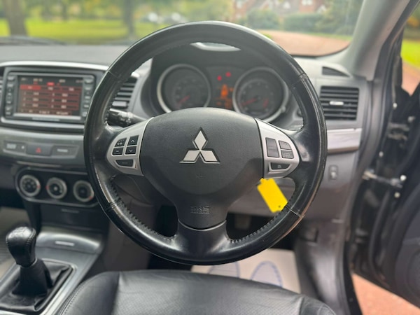 Used Mitsubishi Lancer 2009 for sale - 73840954: Photo 48