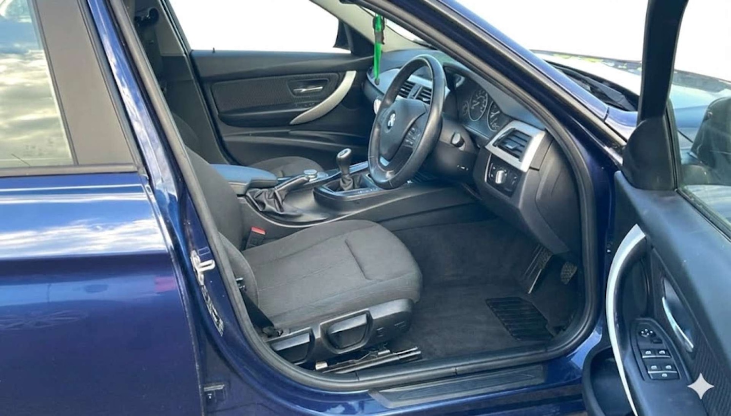 Used BMW 3 Series 2018 for sale - 76706755: Photo 14