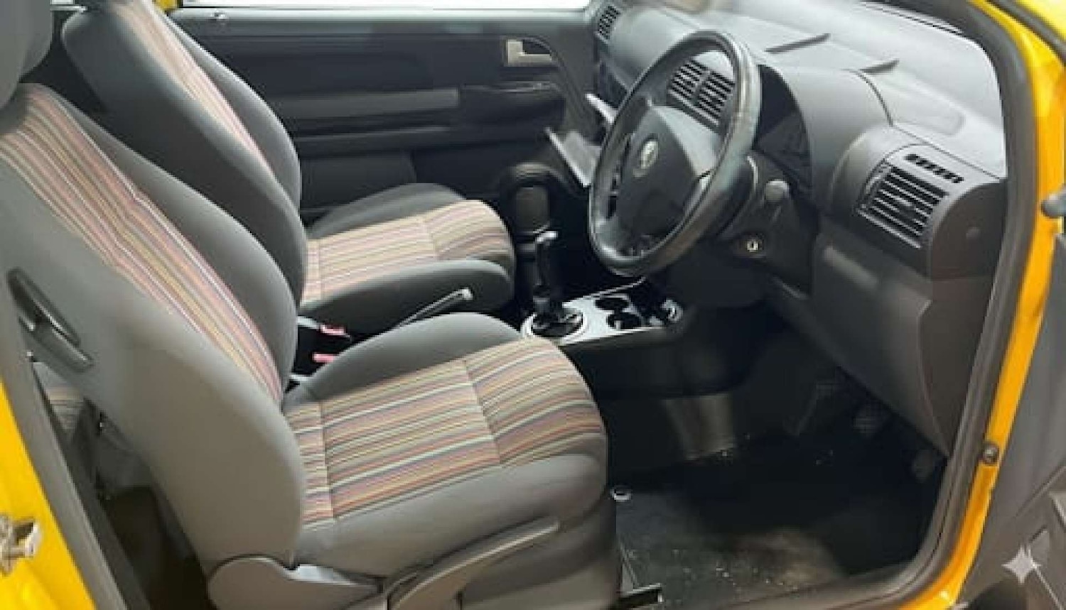 Used Volkswagen Fox 2011 for sale - 77022680: Photo 18