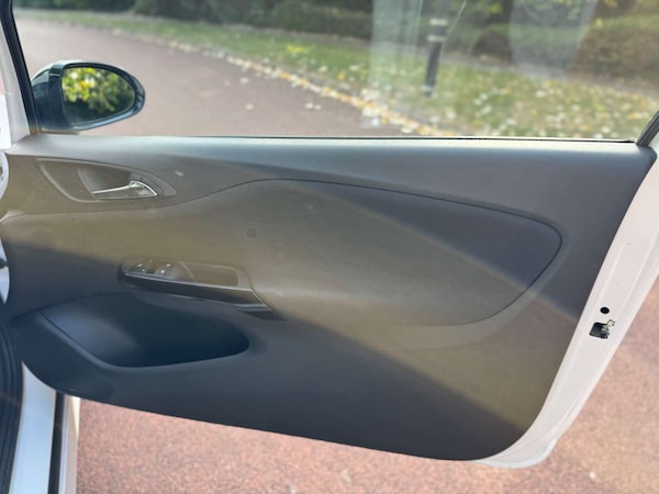 Used Vauxhall Corsa 2015 for sale - 75599914: Photo 14