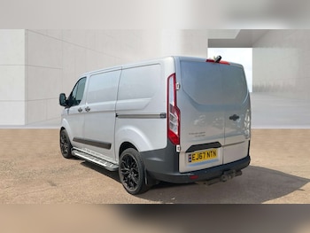 Used Ford Transit Custom 2017 for sale - 79399215: Photo