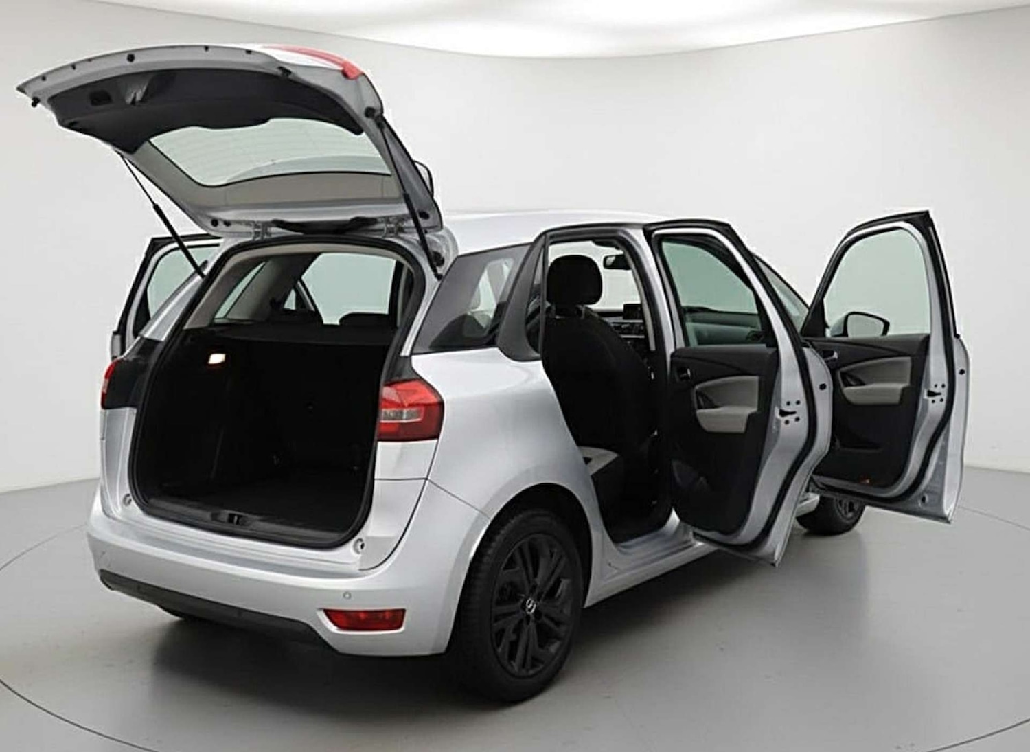 Used Citroen C4 Picasso 2014 for sale - 77535006: Photo 4