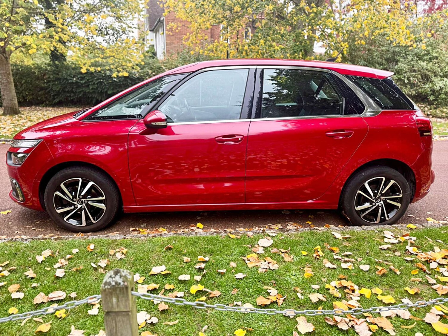 Used Citroen C4 Picasso 2018 for sale - 76265225: Photo 18