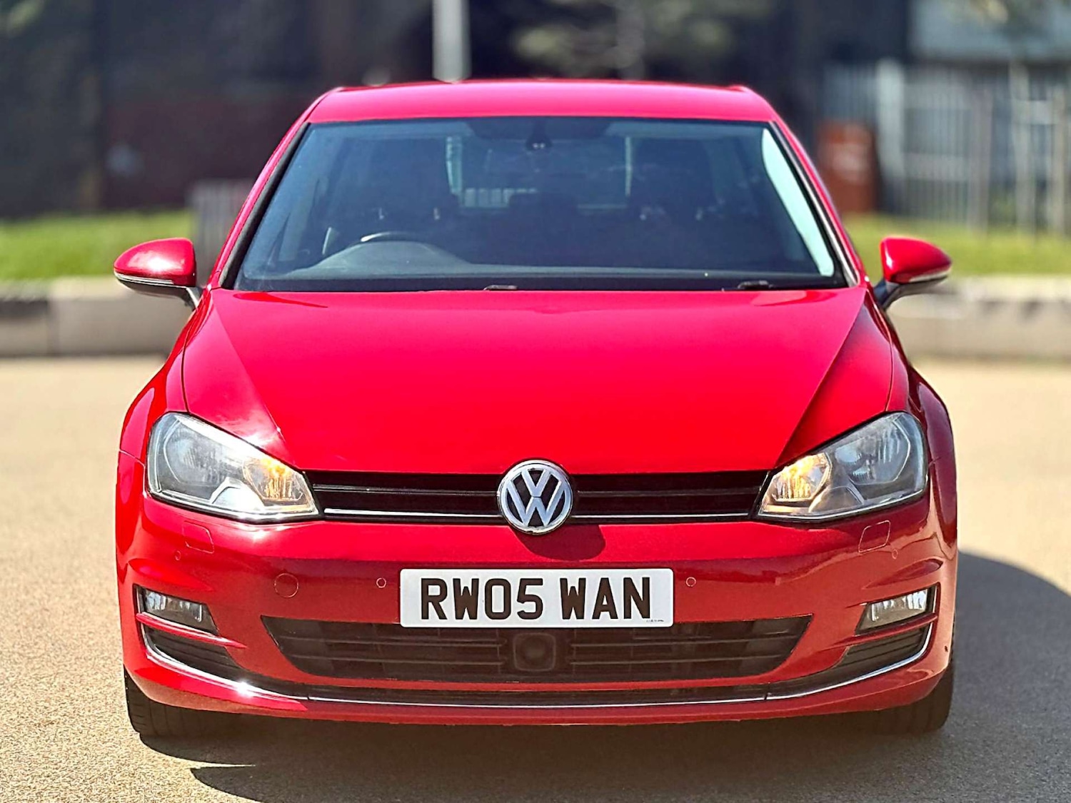 Used Volkswagen Golf 2013 for sale - 76601490: Photo 2