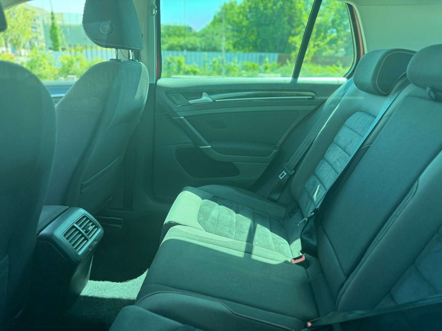 Used Volkswagen Golf 2013 for sale - 76601490: Photo 34