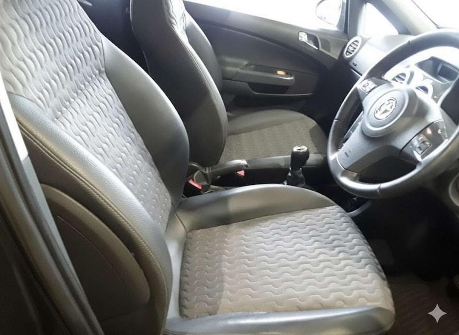 Used Vauxhall Corsa 2012 for sale - 77535020: Photo 18