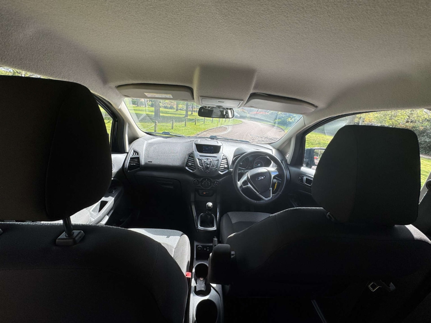 Used Ford Ecosport 2017 for sale - 76601732: Photo 37