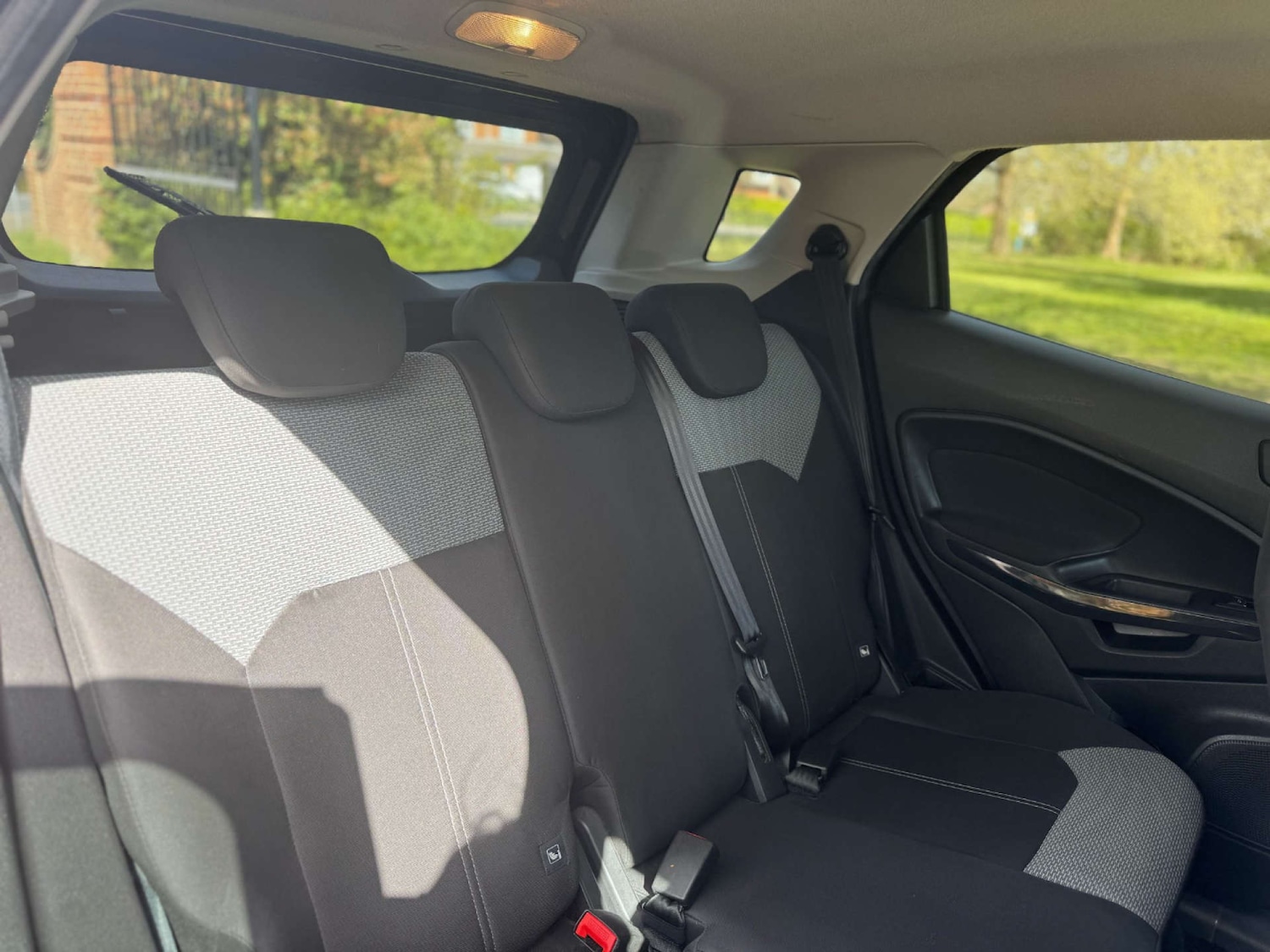 Used Ford Ecosport 2017 for sale - 76601732: Photo 50