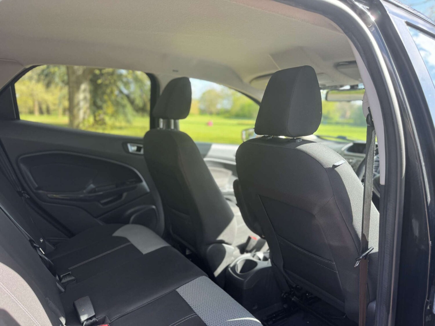 Used Ford Ecosport 2017 for sale - 76601732: Photo 51