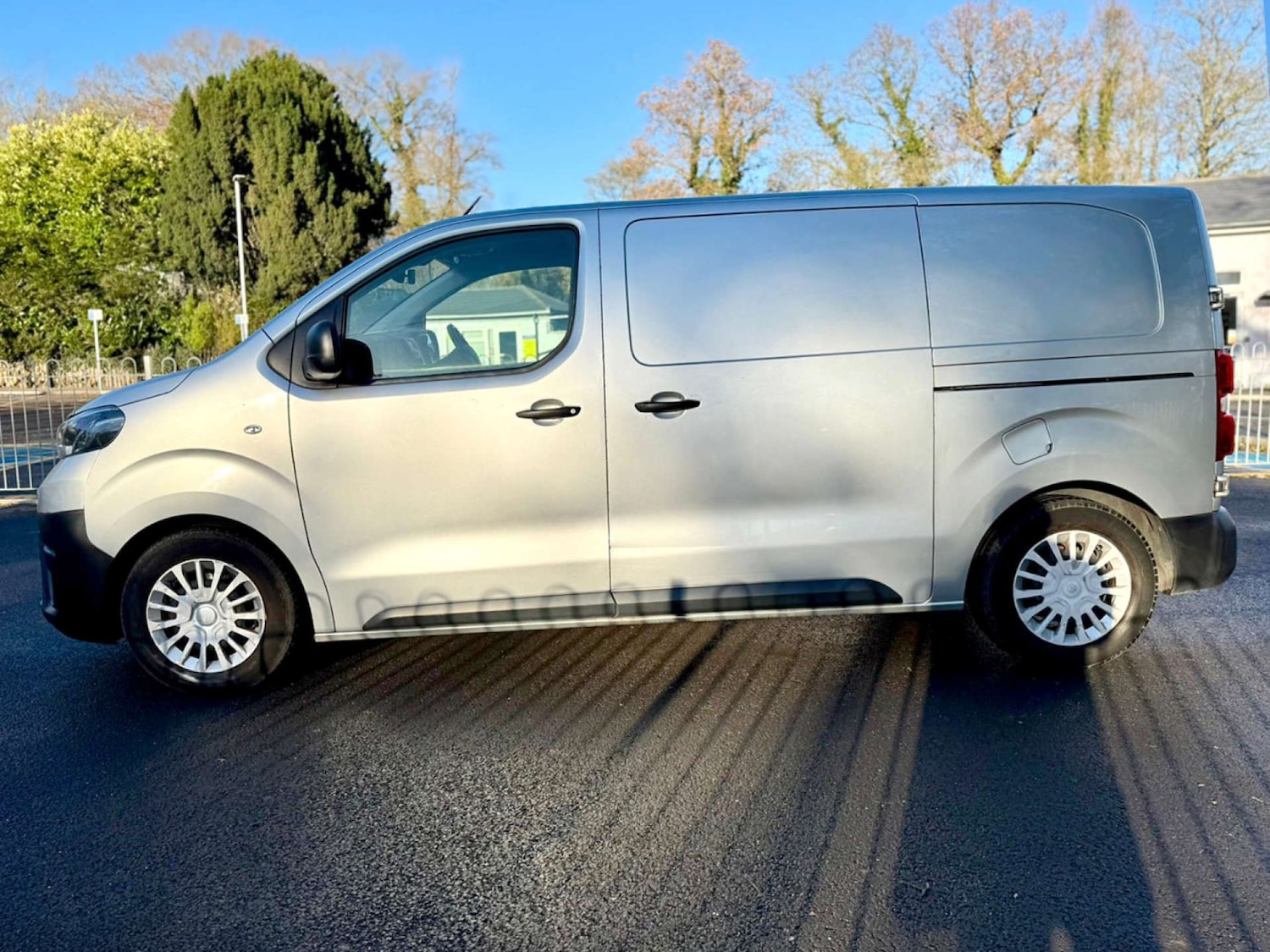 Used Toyota ProAce 2019 for sale - 76600935: Photo 12