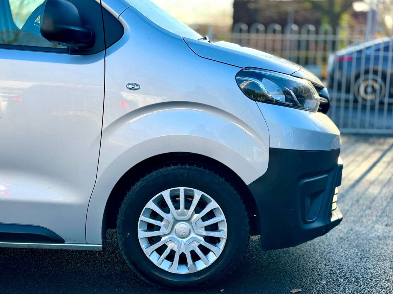 Used Toyota ProAce 2019 for sale - 76600935: Photo 32