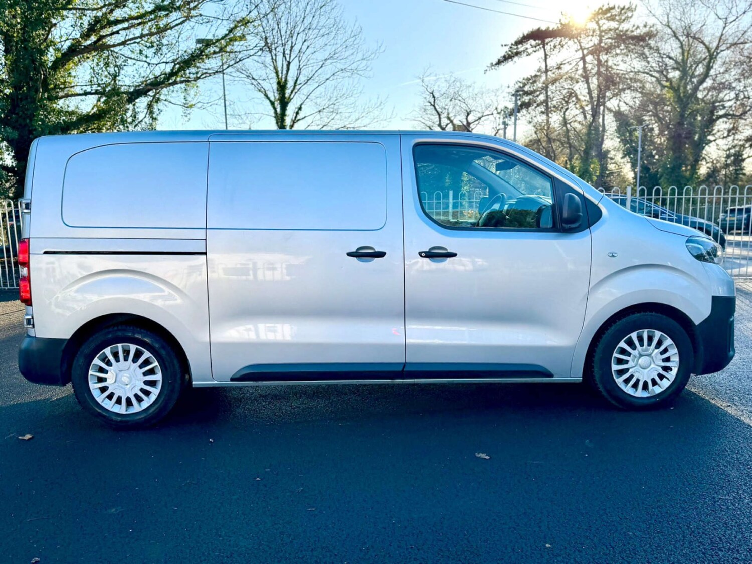 Used Toyota ProAce 2019 for sale - 76600935: Photo 33