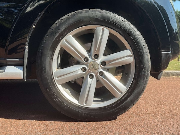 Used Mitsubishi Shogun 2014 for sale - 75198488: Photo 17