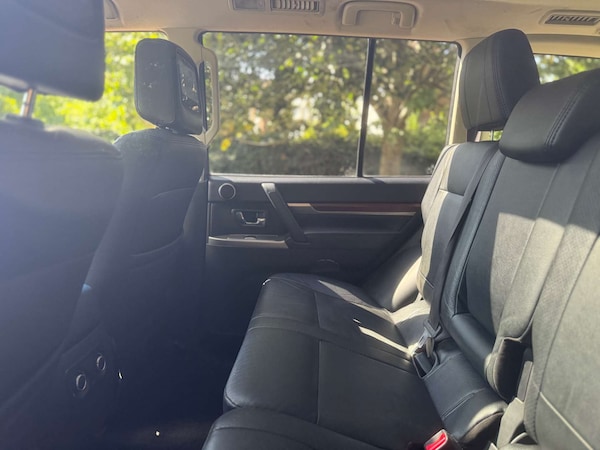 Used Mitsubishi Shogun 2014 for sale - 75198488: Photo 37