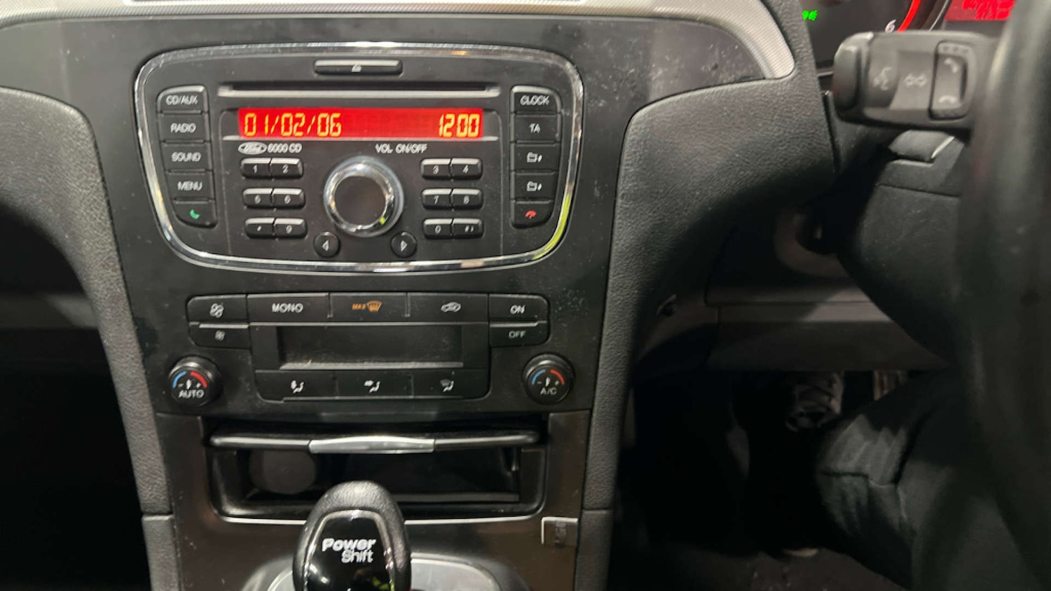 Used Ford Galaxy 2015 for sale - 76720495: Photo 10