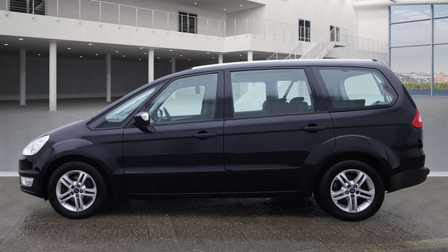 Used Ford Galaxy 2015 for sale - 76720495: Photo 4