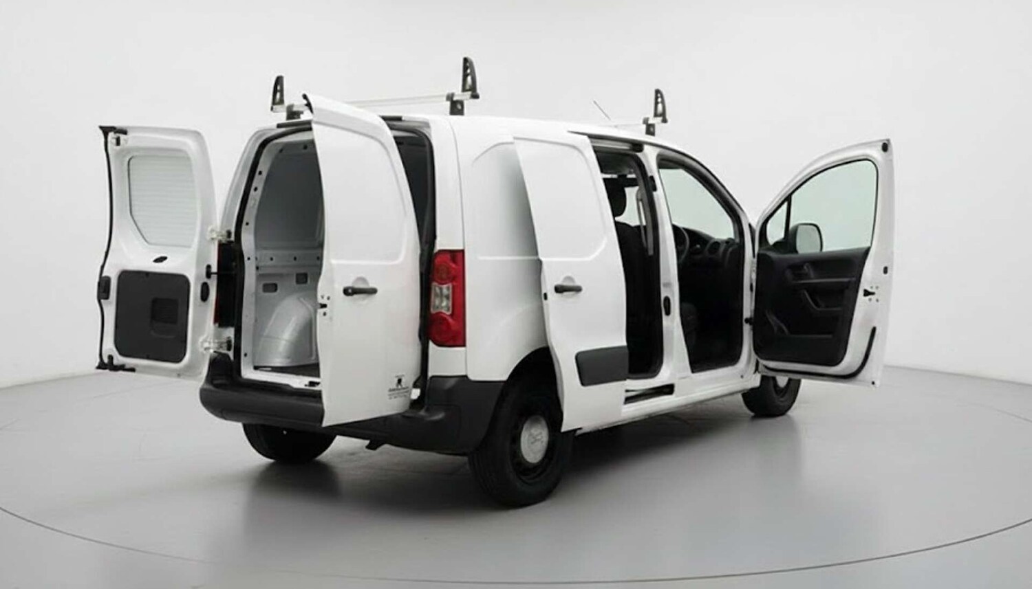 Used Peugeot Partner 2009 for sale - 77368173: Photo 11