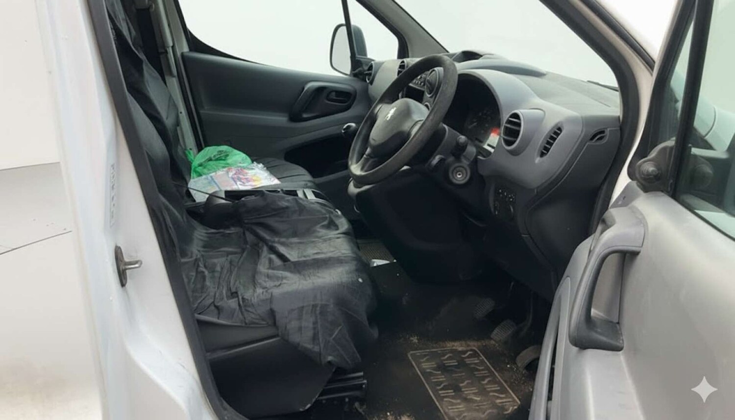 Used Peugeot Partner 2009 for sale - 77368173: Photo 5