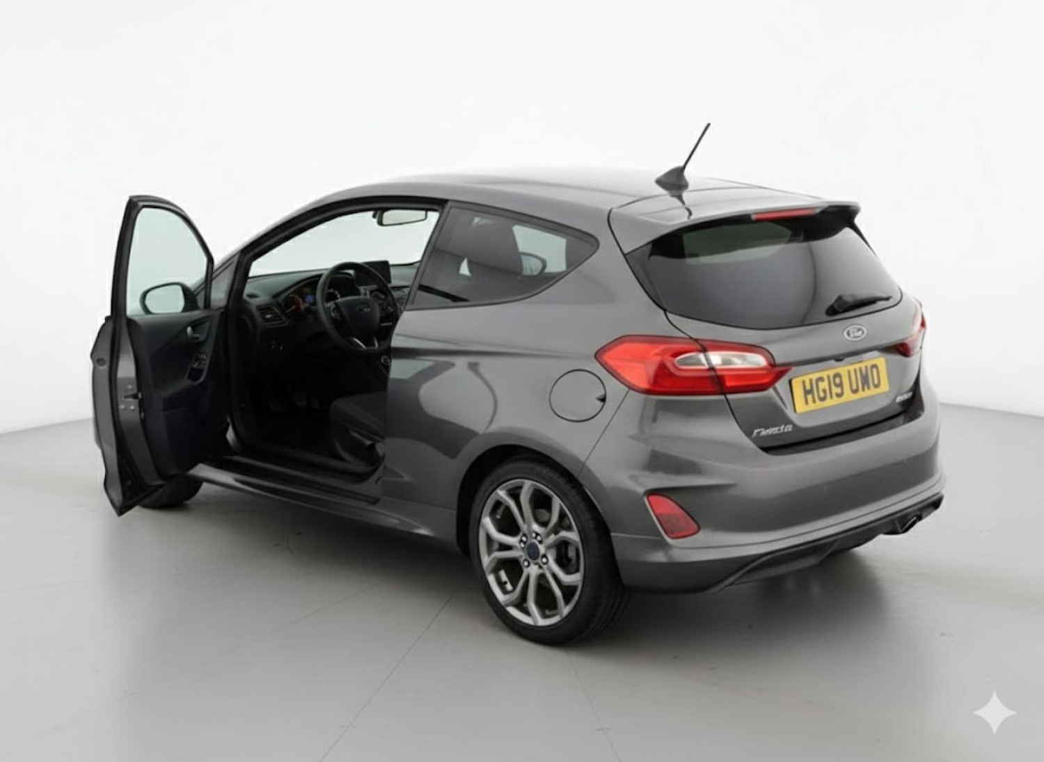 Used Ford Fiesta 2019 for sale - 77702612: Photo 4