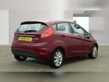 Used Ford Fiesta 2010 for sale - 79234998: Photo