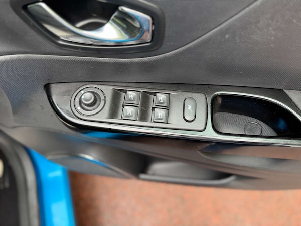Used Renault Captur 2014 for sale - 74721200: Photo 23
