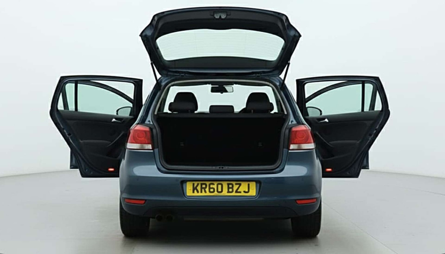 Used Volkswagen Golf 2010 for sale - 76973955: Photo 9