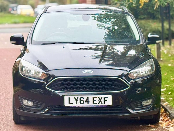 Used Ford Focus 2015 for sale - 75551584: Photo 2