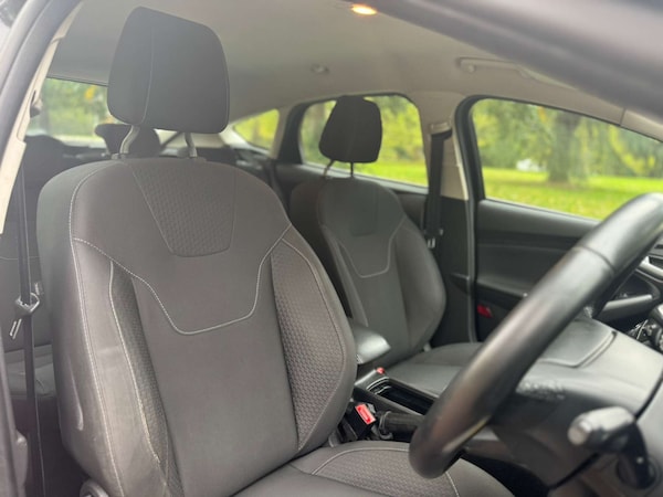 Used Ford Focus 2015 for sale - 75551584: Photo 32