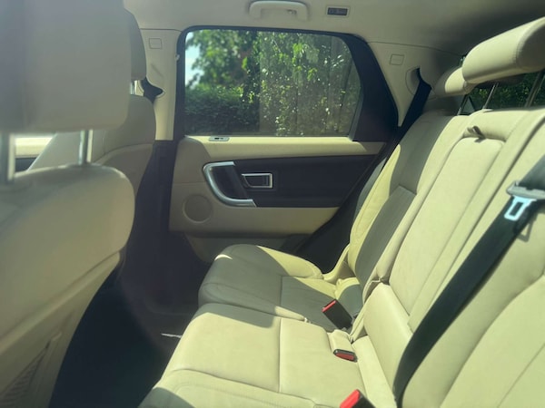 Used Land Rover Discovery Sport 2015 for sale - 74985206: Photo 29