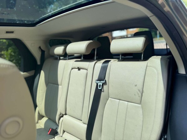 Used Land Rover Discovery Sport 2015 for sale - 74985206: Photo 34