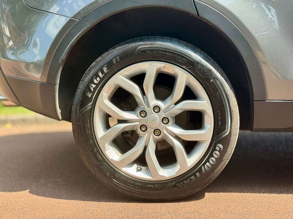 Used Land Rover Discovery Sport 2015 for sale - 74985206: Photo 41