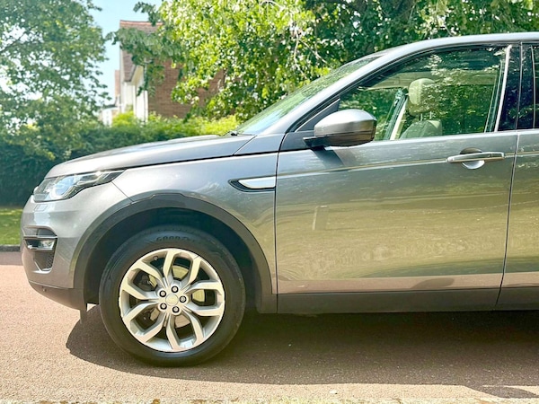 Used Land Rover Discovery Sport 2015 for sale - 74985206: Photo 42