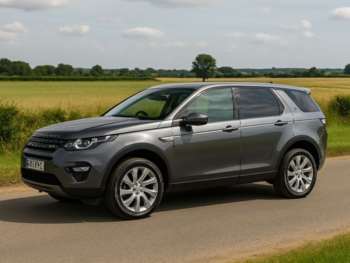 Used Land Rover Discovery Sport 2015 for sale - 74985206: Photo