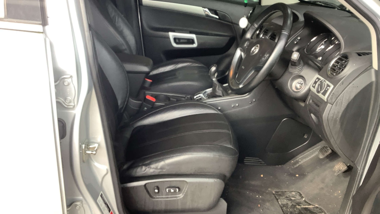 Used Vauxhall Antara 2014 for sale - 77921663: Photo 8