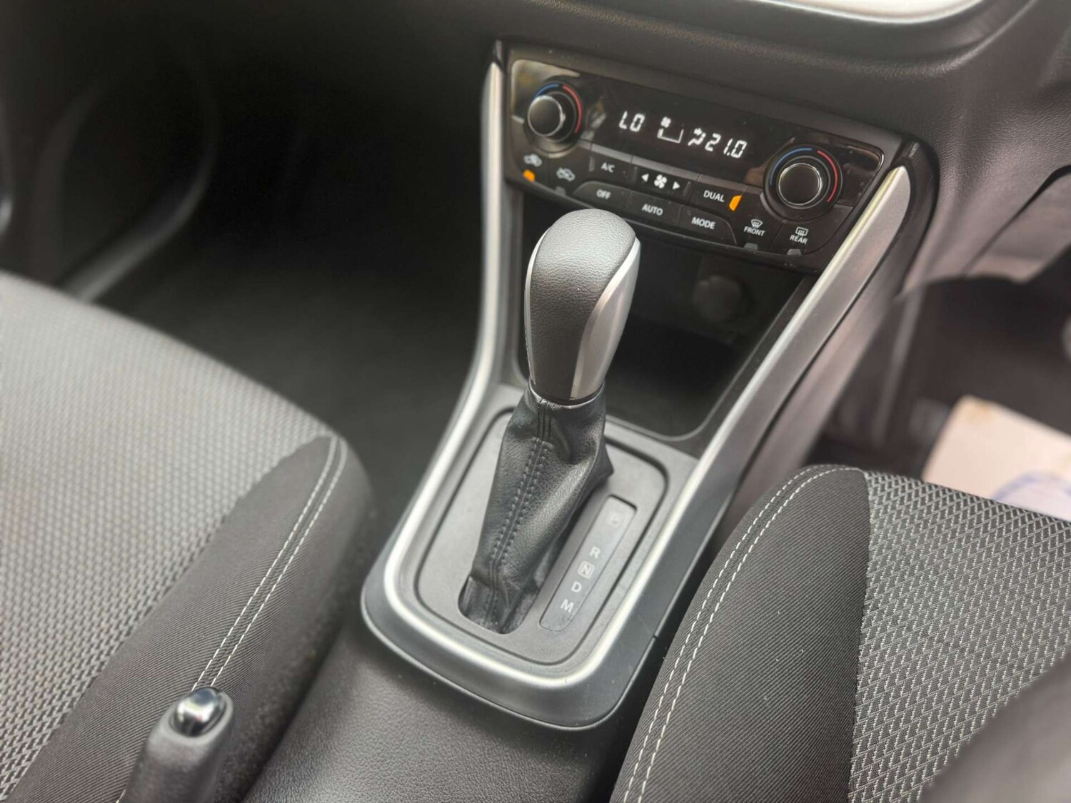 Used Suzuki SX4 S-Cross 2015 for sale - 76263530: Photo 15