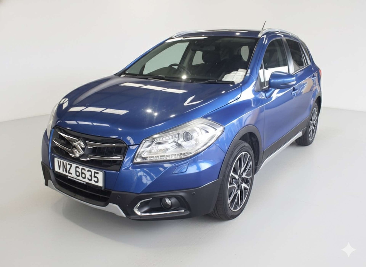 Used Suzuki SX4 S-Cross 2015 for sale - 76263530: Photo 2